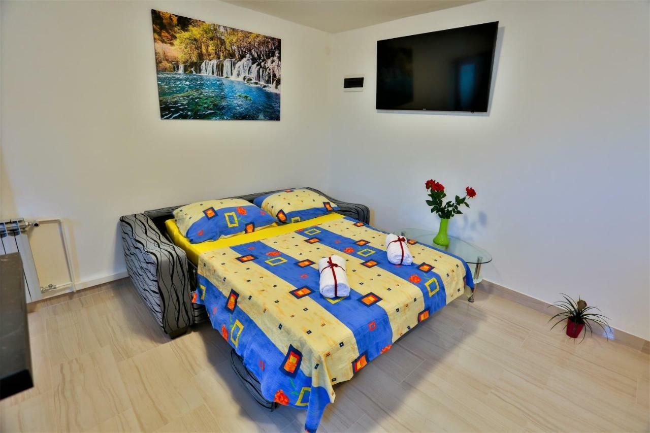 Luxury Apartment M&N In Split - Free Parking Екстериор снимка